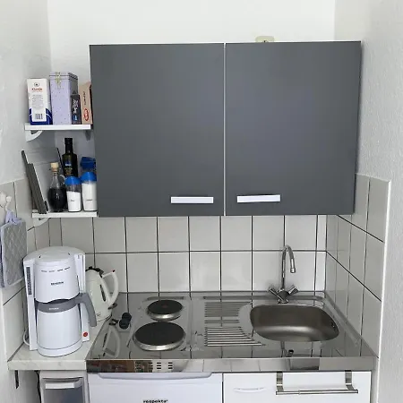 Tom Brook Apartment Bedekaspel