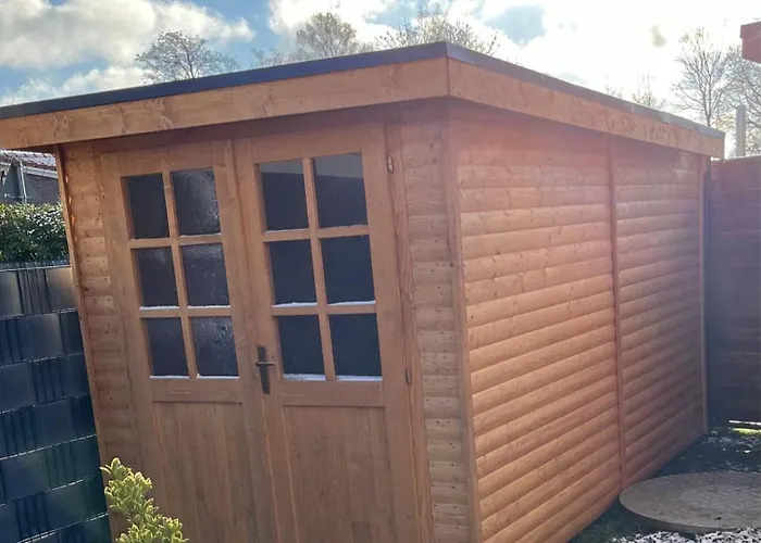 Tom Brook Lejlighed Bedekaspel